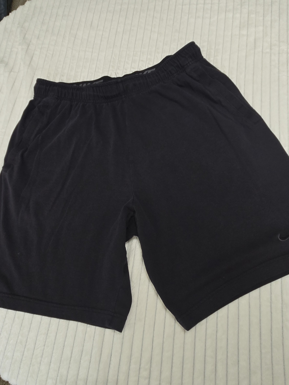 Nike Men's Black Athletic Shorts with Elastic Waist